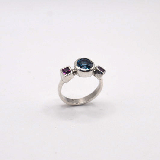 Valentina Ring | Handcrafted London Topaz & Garnet Ring
