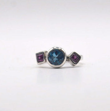 Valentina Ring | Handcrafted London Topaz & Garnet Ring