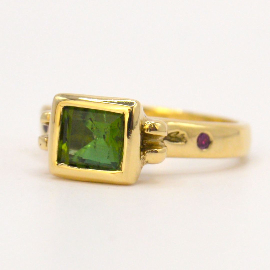 Nimue Ring | 9ct Solid Gold Forest Green Tourmaline Ring with Pink Sapphires