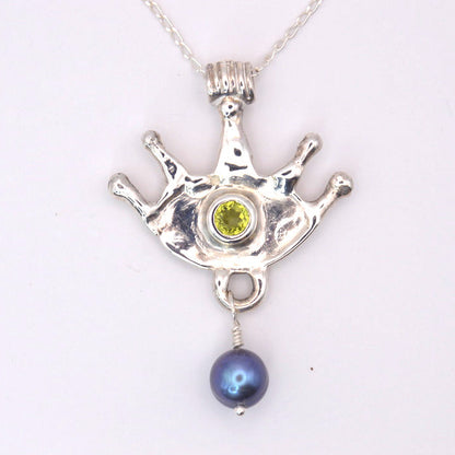 Third Eye Necklace | Spiritual Talisman with Peridot & Pearl